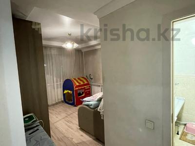 2-комнатная квартира, 48 м², 3/5 этаж, мкр Алмагуль, жарокова за 37 млн 〒 в Алматы, Бостандыкский р-н