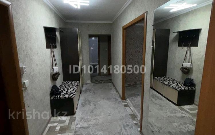 2-комнатная квартира · 54 м² · 3/5 этаж, 15 микрорайон 27б — Океан за 200 000 ₸ в Семее — фото 12