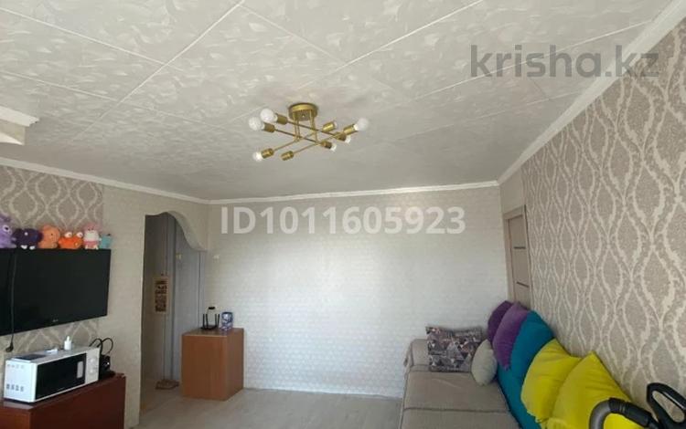 2-комнатная квартира · 44.2 м² · 5/5 этаж, Майкудук, 16й микрорайон 2 а — Школы №76 за 8.5 млн ₸ в Караганде, Алихана Бокейханова р-н — фото 5