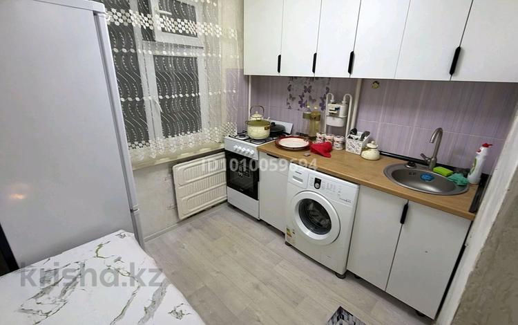 1-бөлмелі пәтер · 34 м² · 2/5 қабат, мкр Самал 3 — Односторонка, бағасы: 11 млн ₸ в Таразе — фото 2