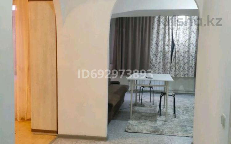 2-комнатная квартира · 54 м² · 5/9 этаж, Достык 48 — Пересечение улиц Достык и Шевченко за 23 000 ₸ в Алматы, Медеуский р-н — фото 2