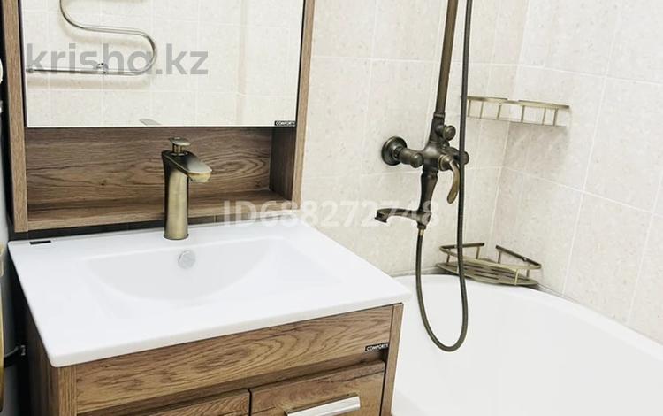 2-комнатная квартира · 64 м² · 9/9 этаж, мкр Туран 52 за 26 млн 〒 в Шымкенте, Каратауский р-н — фото 2