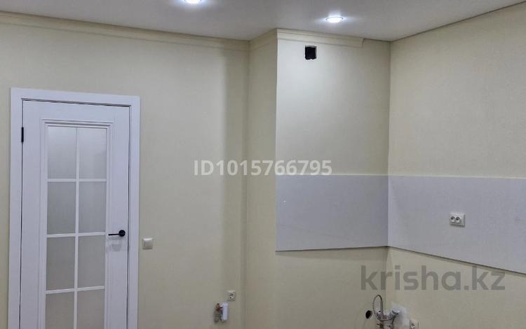 1-бөлмелі пәтер · 41 м² · 3/9 қабат, Ақсай-4 ш/а. 54 — Момышулы, бағасы: 31.5 млн ₸ в Алматы, Ауэзовский р-н — фото 5