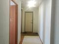 3-бөлмелі пәтер, 80 м², 4/5 қабат, Есенберлина 8 — рн. КШТ пр. Есенберлина. кирпичный дом 4 этаж из 5 средней подъезд., бағасы: 32 млн 〒 в Усть-Каменогорске — фото 8