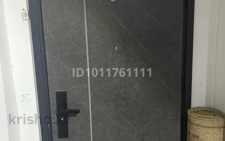 1-комнатная квартира · 38 м² · 2/5 этаж, мкр Байтерек 33 за 90 000 〒 в Таразе — фото 2