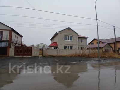 Жеке үй · 5 бөлме · 219.3 м² · 1 сот., мкр Жеруйык, Магжан Жумабаева 59, бағасы: 58 млн ₸ в Атырау
