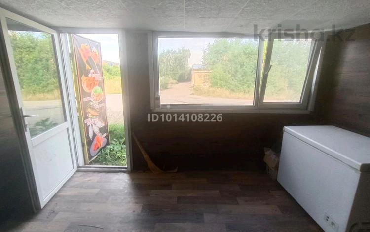 Кеңселер, дүкендер мен бутиктер, қоғамдық тамақтану орны · 12 м², бағасы: 2.1 млн ₸ в Новой бухтарме — фото 2