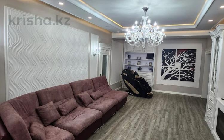 3-комнатная квартира, 140 м², 12/22 этаж, Бухар жырау за 126.5 млн 〒 в Алматы, Бостандыкский р-н — фото 10