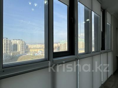 2-комнатная квартира, 50 м², 7/13 этаж помесячно, Розыбакиева 247 за 450 000 〒 в Алматы, Бостандыкский р-н
