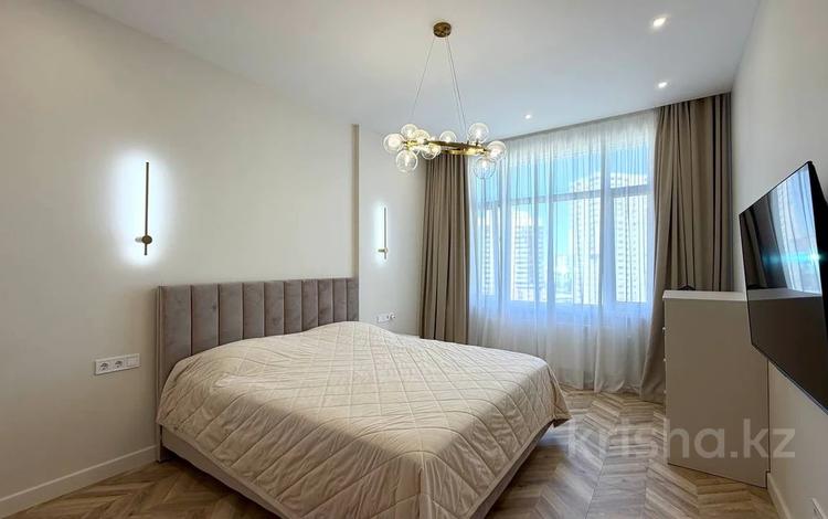 3-комнатная квартира · 74.4 м² · 10/12 этаж, Шамши Калдаяков 8 за 75 млн ₸ в Астане, Сарайшык р-н — фото 2