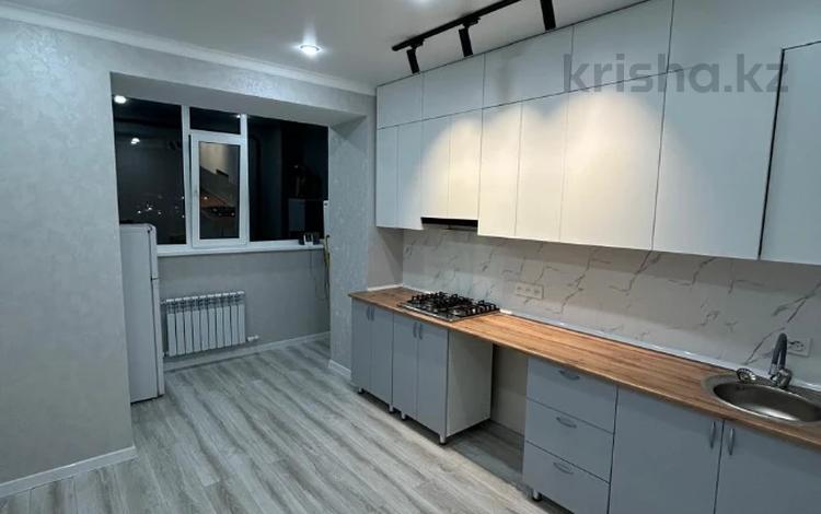 1-бөлмелі пәтер · 42 м² · 4/5 қабат, мкр. Алтын орда, бағасы: 16.5 млн ₸ в Актобе — фото 2