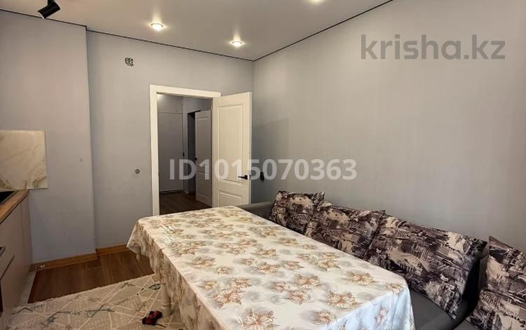 2-бөлмелі пәтер · 70 м² · 4/7 қабат, Ақбұлақ ш/а., Касыма Шарипова 206/4, бағасы: 280 000 ₸ в Алматы, Алатауский р-н — фото 2