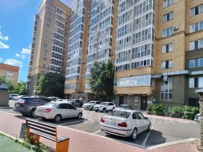3-комнатная квартира · 120 м² · 9/14 этаж, Ж. Омарова 10 — Ш. Уалиханова за 47 млн ₸ в Астане, р-н Байконур