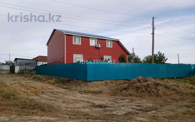 Жеке үй · 6 бөлме · 220 м² · 6.5 жүзд., Бейбітшілік 32А, бағасы: 20 млн ₸ в Кандыагаш — фото 29