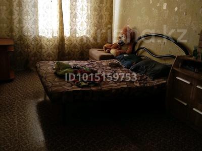 2-бөлмелі пәтер · 54 м² · 3/5 қабат, Мухтара Ауэзова 73 — Возле кафе бальзам и 23 школы, бағасы: 15 млн ₸ в Экибастузе