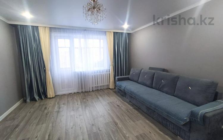 3-комнатная квартира, 72.5 м², 3/5 этаж, мкр Юго-Восток, Дюсембекова