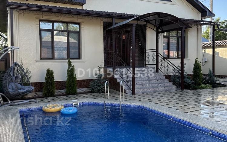 Жеке үй · 5 бөлме · 199 м², Виноградная 11а, бағасы: 90 000 ₸ в Алматы, Бостандыкский р-н — фото 2