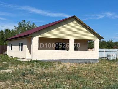 Продажа домов и дачи в Восточно-Казахстанской обл.: Отдельный дом · 3 комнаты · 90 м² · 15 сот., Алтайка за 20 млн 〒 Отдельный дом · 3 комнаты · 90 м² · 15 сот., Алтайка за 20 млн 〒