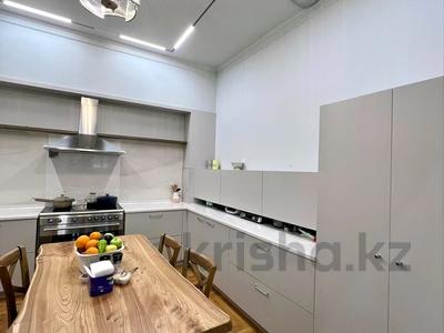 5-комнатная квартира · 165 м² · 1/3 этаж, мкр Мирас, Мкр. Мирас 157 — Парк первого президента за 250 млн ₸ в Алматы, Бостандыкский р-н