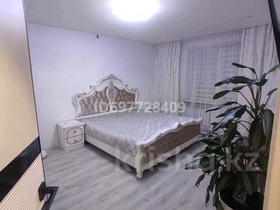 2-комнатная квартира · 50 м² · 1/10 этаж, Камзина 350 за 20.9 млн 〒 в Павлодаре