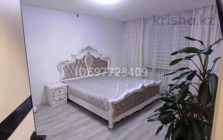 2-бөлмелі пәтер · 50 м² · 1/10 қабат, Камзина 350, бағасы: 19 млн ₸ в Павлодаре — фото 2
