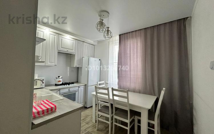 3-бөлмелі пәтер · 69 м² · 5/9 қабат, 5 микрорайон 32, бағасы: 200 000 ₸ в Аксае — фото 2
