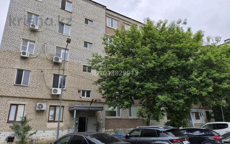 4-бөлмелі пәтер · 80 м² · 5/5 қабат, Азаттык 5б — Валиханова и азаттык, бағасы: 21.5 млн ₸ в Атырау — фото 2