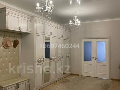 4-бөлмелі пәтер · 135 м² · 11/14 қабат, 17-й мкр, 17мкрн 7, бағасы: 67 млн ₸ в Актау