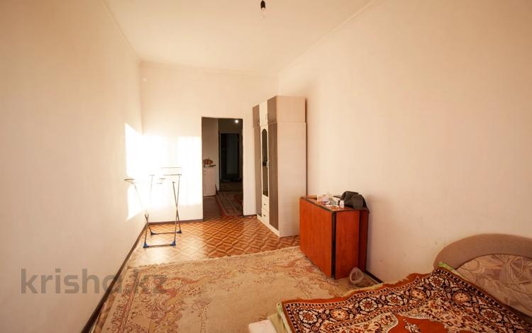 1-комнатная квартира, 36 м², 3/5 этаж, Абая 254 за 7 млн 〒 в Талдыкоргане — фото 2