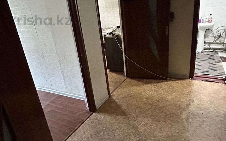 1-бөлмелі пәтер · 30 м² · 1/5 қабат, Желтоксан, бағасы: 80 000 ₸ в Талдыкоргане, мкр Жастар — фото 16