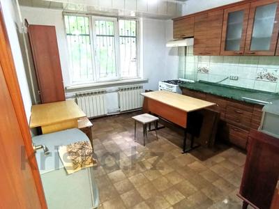 3-комнатная квартира · 65 м² · 1/3 этаж, мкр Дорожник 36 за 38 млн 〒 в Алматы, Жетысуский р-н