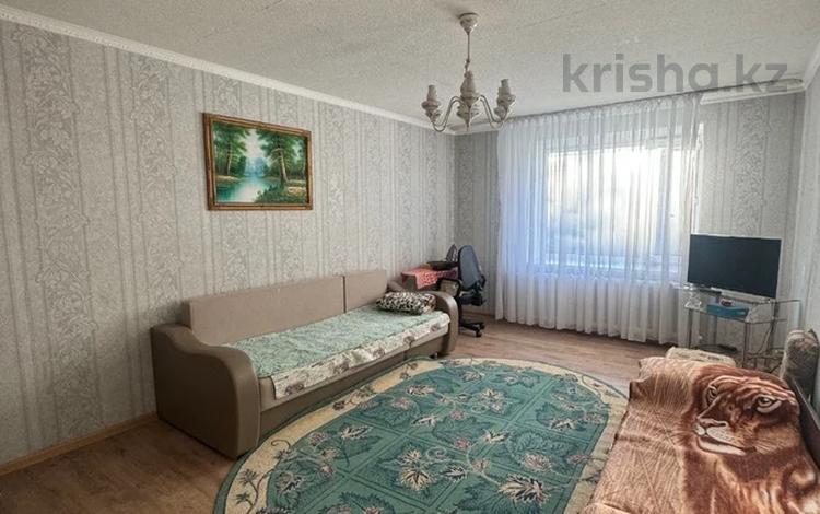 1-комнатная квартира, 40.3 м², 1/5 этаж, коктем 16 за 13 млн 〒 в Кокшетау — фото 2