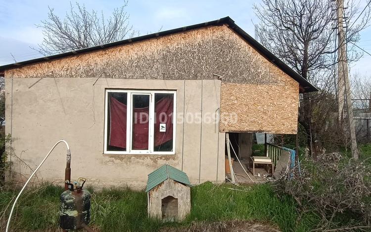 Жеке үй · 2 бөлме · 60 м² · 6 жүзд., Южная 1, бағасы: 15 млн ₸ в Боралдае (Бурундай) — фото 2