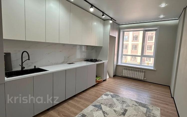 2-бөлмелі пәтер · 60 м² · 2/5 қабат, мкр. Алтын орда, бағасы: 29.5 млн ₸ в Актобе — фото 2