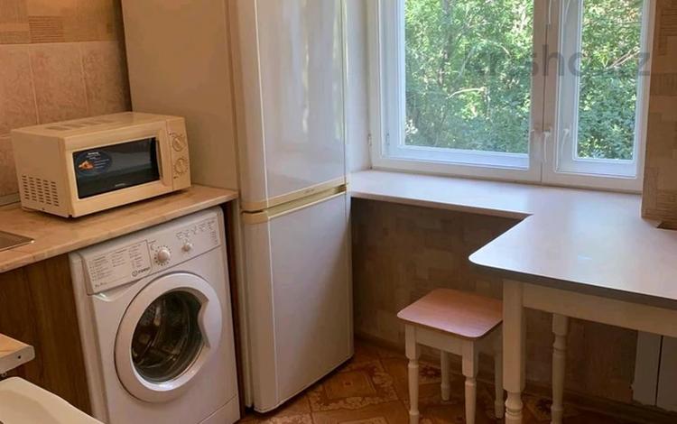 2-комнатная квартира · 48 м² · 3/5 этаж, Астана 8 за 160 000 ₸ в Усть-Каменогорске — фото 2
