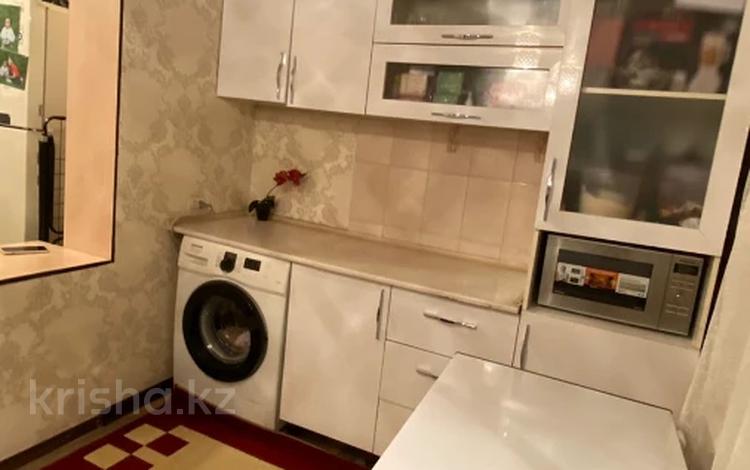 2-бөлмелі пәтер · 45 м² · 1/4 қабат, мкр №12 8 — Шаляпина - Берегового, бағасы: 26 млн ₸ в Алматы, Ауэзовский р-н — фото 2