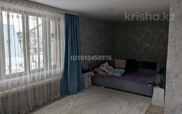 Отдельный дом · 2 комнаты · 60 м² · 10 сот., Бобровка 2772 за 8 млн ₸ в Семее — фото 2