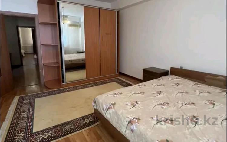 3-бөлмелі пәтер, 158 м², 9/16 қабат ай сайын, 15-й мкр 59, бағасы: 300 000 〒 в Актау, 15-й мкр — фото 2