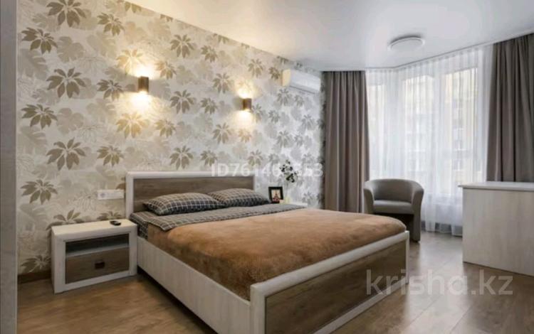 1-комнатная квартира · 50 м² · 2 этаж, мкр. Алтын орда, Мустафы Шокая 48В за 15 000 〒 в Актобе — фото 2