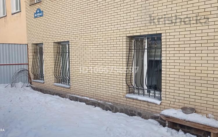Отдельный дом · 5 комнат · 140 м² · 5 сот., Жамбыла 64 — Шакирова за 60 млн 〒 в Караганде, Казыбек би р-н — фото 2