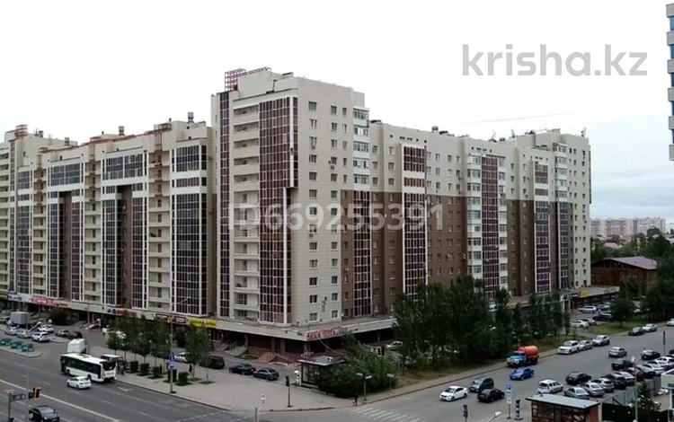 2-комнатная квартира, 70 м², 8/10 этаж посуточно, Б. Момышулы 25 за 12 000 〒 в Астане, Алматы р-н — фото 2