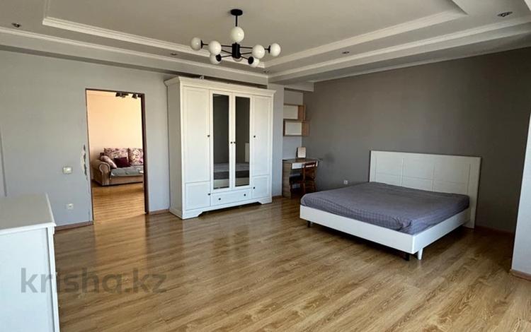 2-бөлмелі пәтер · 75 м² · 8/10 қабат, Абая — Тлендиева, бағасы: 300 000 ₸ в Алматы, Бостандыкский р-н — фото 2