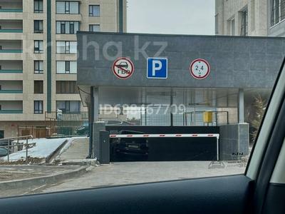 Паркинг • 18 м² • Мкр Нурсат 2 19/1 — Аргынбекова Шайахметова за 2.9 млн 〒 в Шымкенте