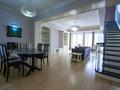 5-комнатная квартира · 364 м² · 3/4 этаж, Керей-Жәнібек хандар 29 за 223 млн ₸ в Алматы, Медеуский р-н — фото 2