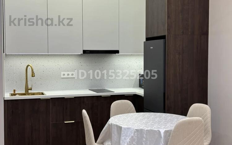 2-комнатная квартира · 42.5 м² · 8 этаж, Бухар жырау 12/1, 12/1 за 380 000 ₸ в Астане, Есильский р-н — фото 2