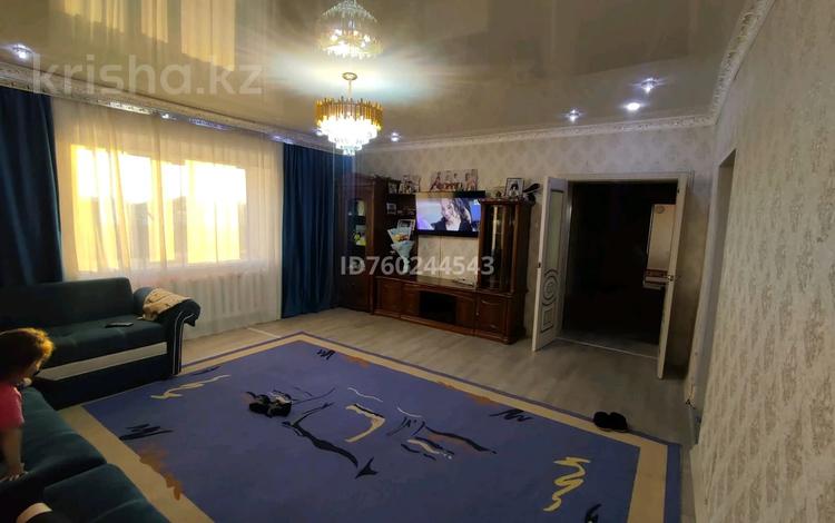 Отдельный дом · 4 комнаты · 130 м² · 12 сот., Амангельди Иманов 104 — Нурпейсовой за 350 000 ₸ в Жезказгане — фото 2