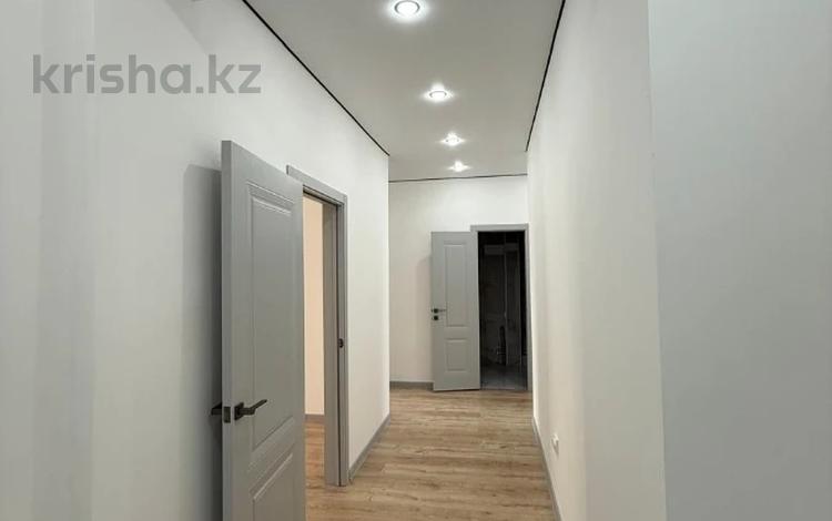 2-бөлмелі пәтер · 67 м² · 2/5 қабат, Бахтыбай батыра, бағасы: 23 млн ₸ в Актобе — фото 2