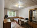 2-комнатная квартира · 45 м² · 1/5 этаж, Майкудук, Майкудук, мкр Восток-2 11 — за торговым домом Ануар, школа #8 за 14.4 млн ₸ в Караганде, Алихана Бокейханова р-н