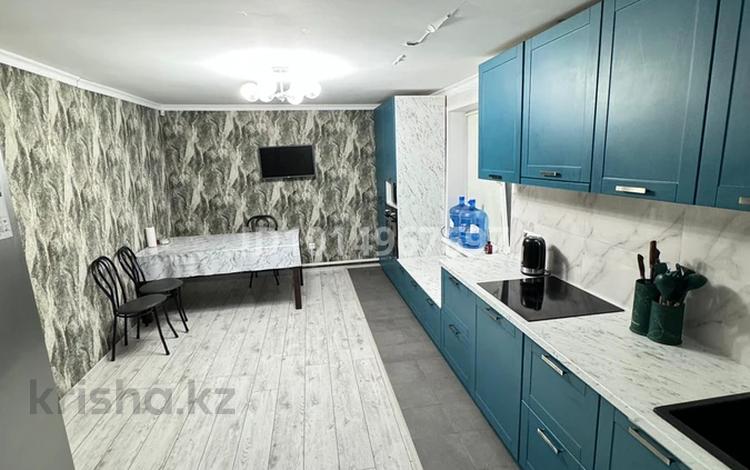 Үйдің бір бөлігі · 4 бөлме · 108 м² · 5.35 жүзд., Воскресенский проезд 33-2, бағасы: 42 млн ₸ в Экибастузе — фото 2