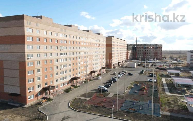 2-бөлмелі пәтер · 55 м² · 1/9 қабат, 10 микрорайон 18, бағасы: 19.5 млн ₸ в Аксае — фото 2